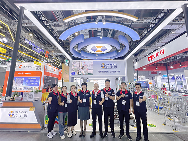 興千田上海工博會1