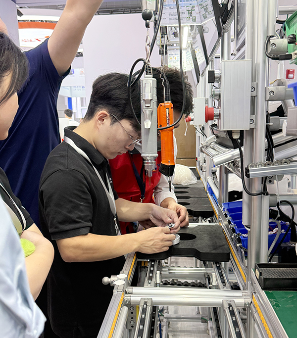 興千田上海工博會(huì)8