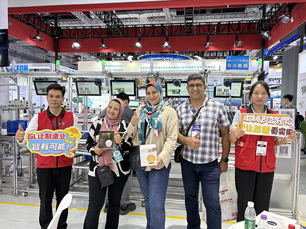 興千田上海工博會(huì)10